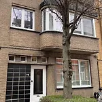Charmante Art Deco Rijwoning Ostende