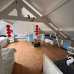 Charmante Art Deco Rijwoning Сasa de vacaciones