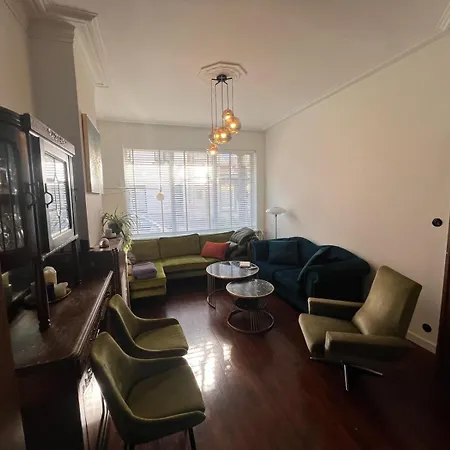 Charmante Art Deco Rijwoning Сasa de vacaciones