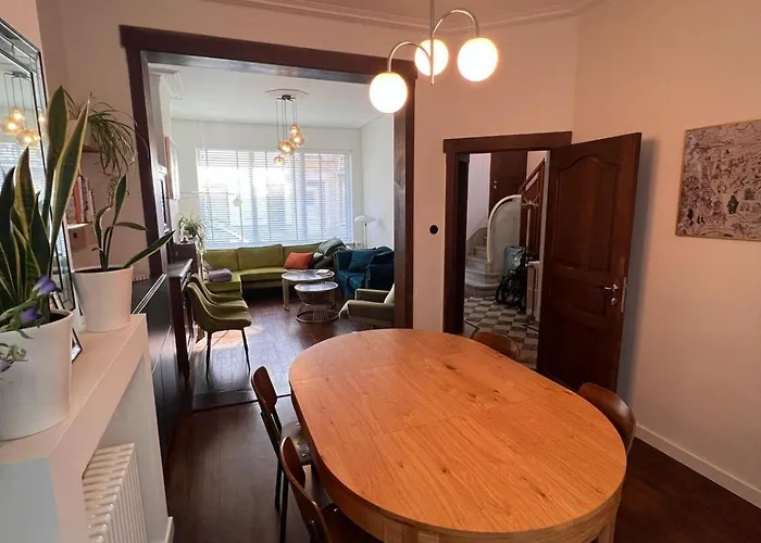 Charmante Art Deco Rijwoning *